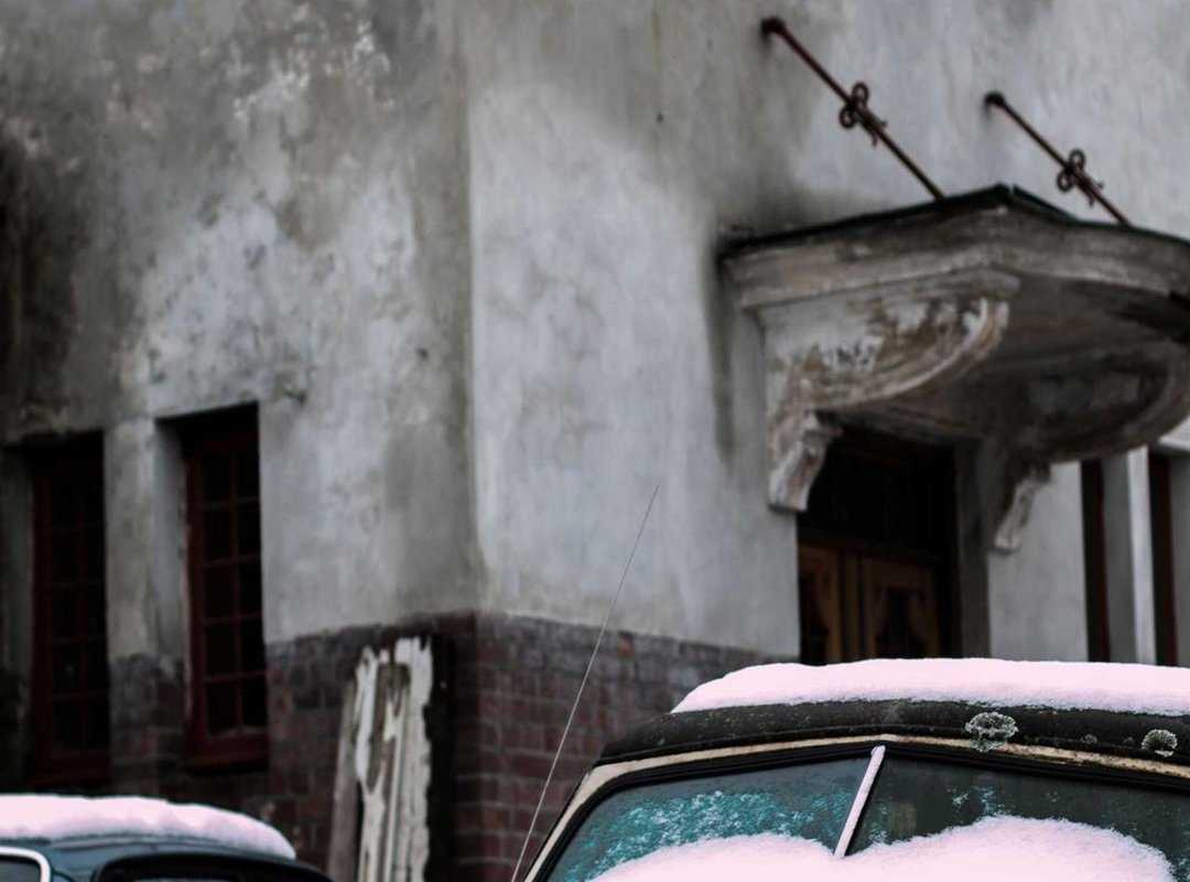 The Grand Warden: Your Army's Ultimate Guardian