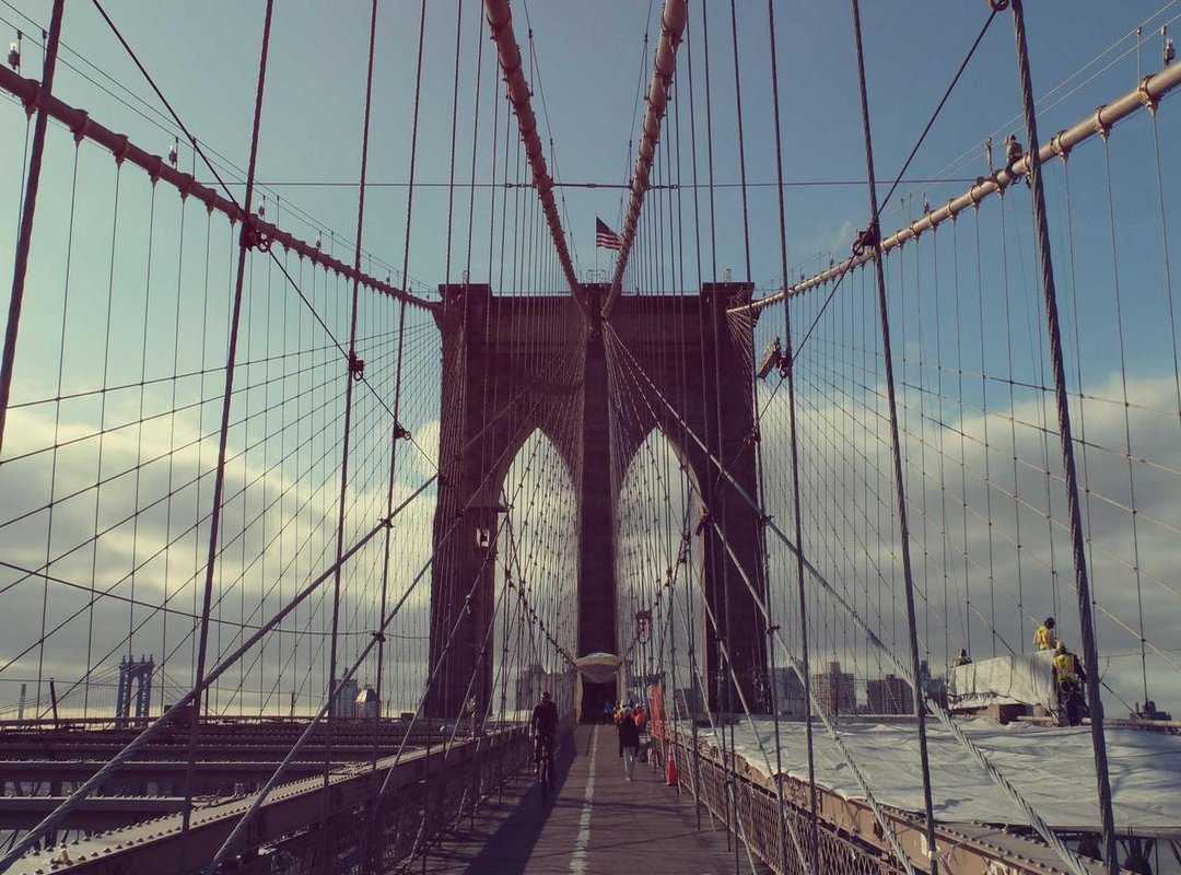 Mastering the Gameplay: Your First Night on the Job