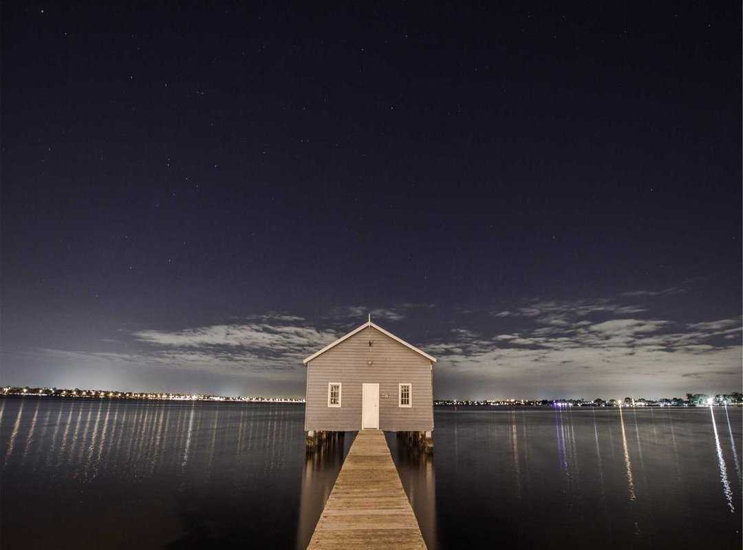 How to Execute Your First Eurax 100 Trade in 3 Simple Steps